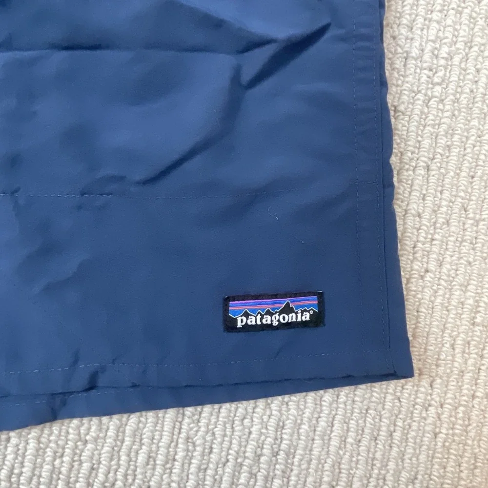 Patagonia Men's Size XS* 6
